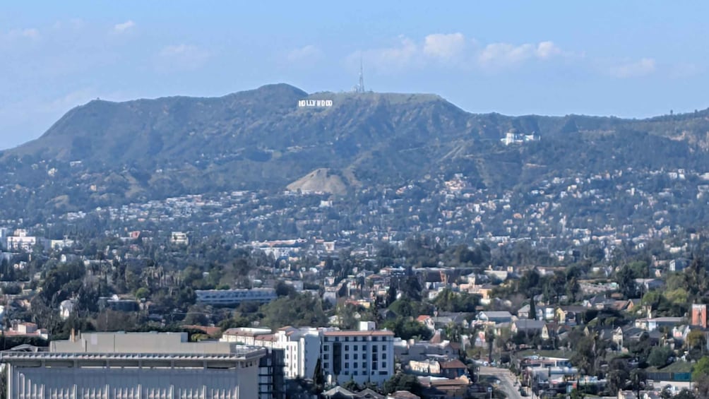 Los Angeles: Little Tokyo, Murals and Skyline 1