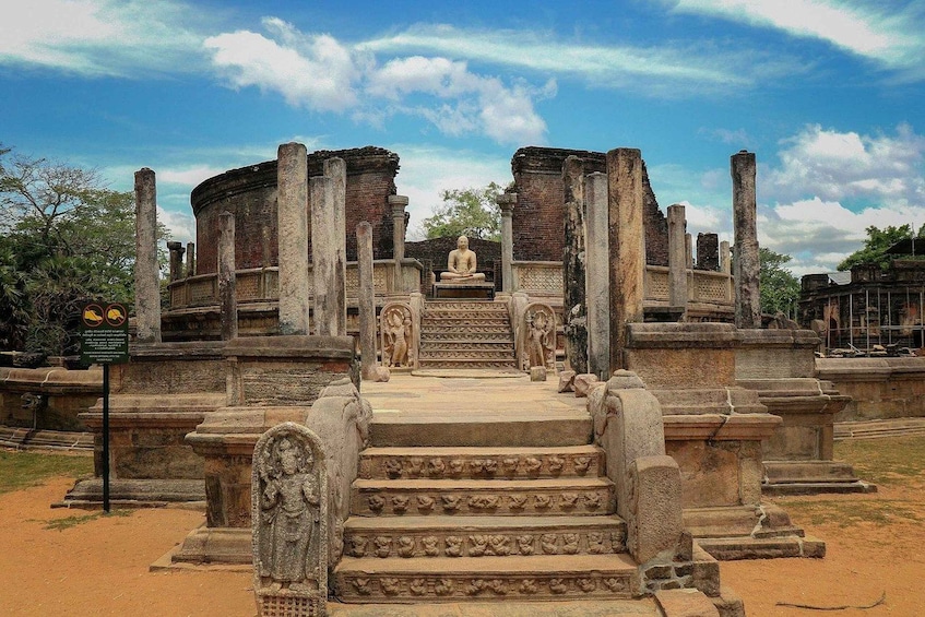 Picture 1 for Activity Sigiriya: Polonnaruwa & Minneriya Wild Elephant Safari Tour 5