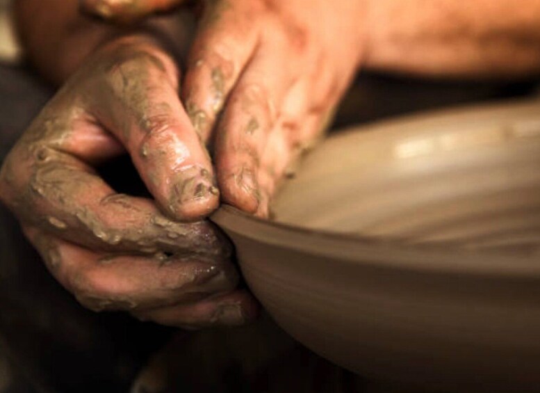 Picture 1 for Activity Westerlo: Professional Pottery Workshop 3
