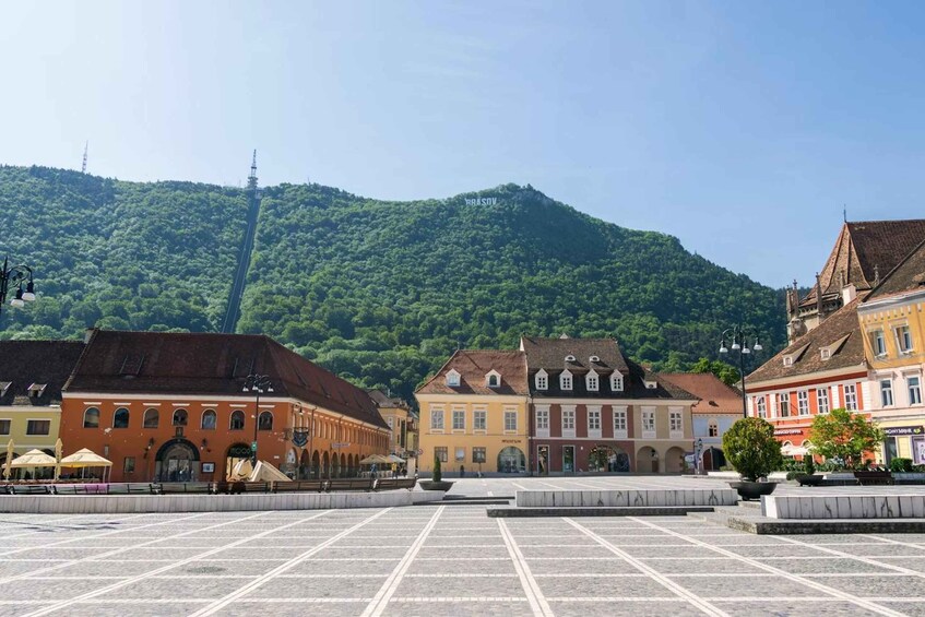 Picture 1 for Activity ‏4x4 Adventure: Outdoor BBQ, Games & Cinema in Brașov 4