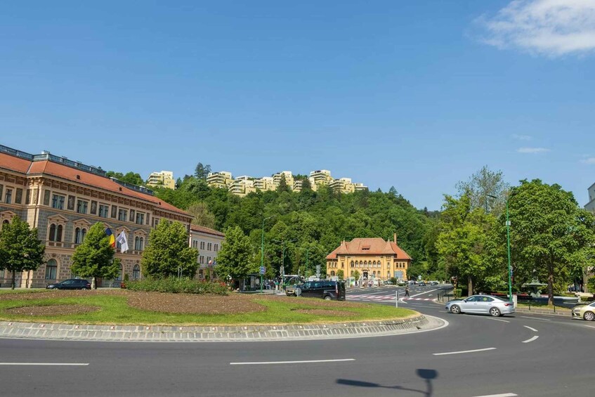 Picture 2 for Activity ‏4x4 Adventure: Outdoor BBQ, Games & Cinema in Brașov 5