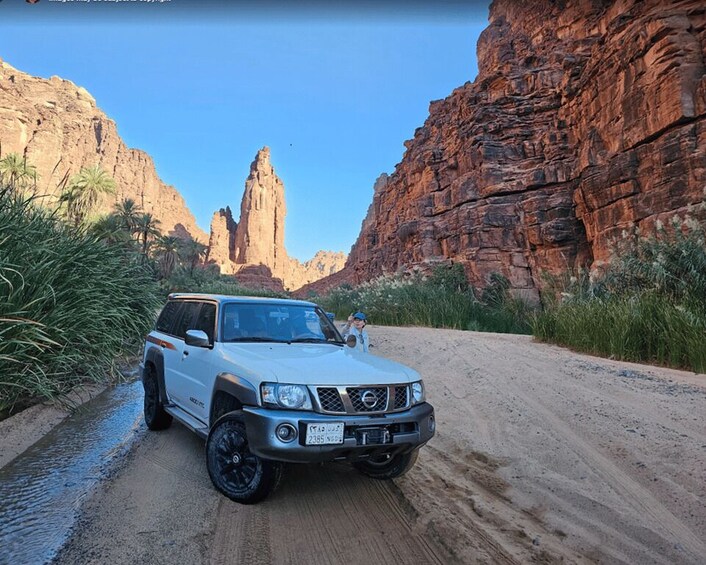 Picture 2 for Activity Tabuk: Al Disah Valley & Alshaq Grand Canyon Tour with Lunch 4
