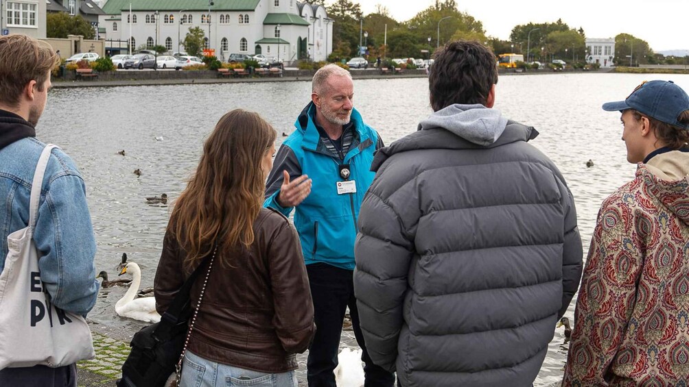 Reykjavik: Private Literature Walking Tour with Guide 2