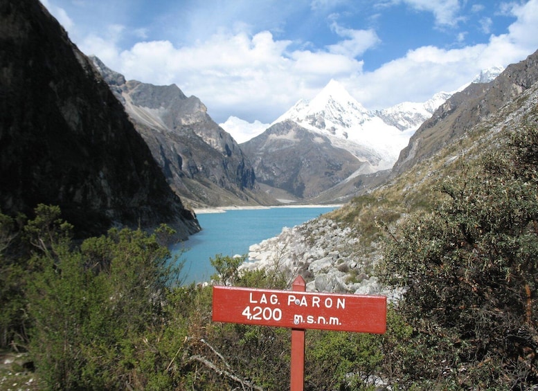 Picture 3 for Activity Paron Lake Day Trip and Huascaran National Park 2