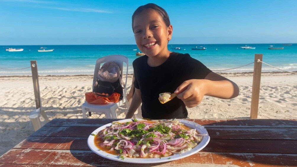 Tulum: Beachside Fresh Ceviche Lunch & Guided Reef Snorkel 1