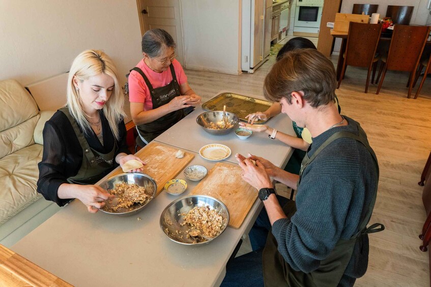 Picture 39 for Activity Seoul: Korean Mandu (Dumpling) Cooking Class – Vegan Option 4