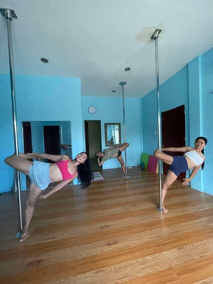 Picture 7 for Activity Dumaguete City: Private Pole Fitness Class 4