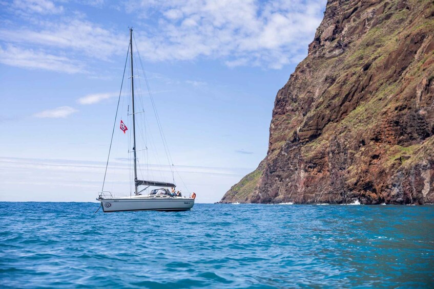 Half-Day Private Yacht Boat Trip Funchal Snacks & Drinks 1