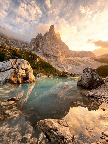 Dolomites: Lake Sorapis & Rifugio Vandelli Hike 1
