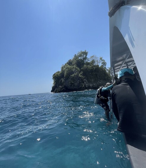Picture 7 for Activity Nusa Penida: Fun Diving Island Adventure 1-Day Trip + Lunch 3
