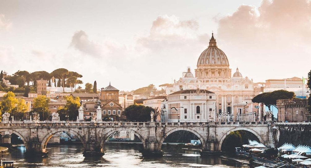 Picture 3 for Activity Vatican City: St. Peter’s Basilica Tour with Dome Option 3