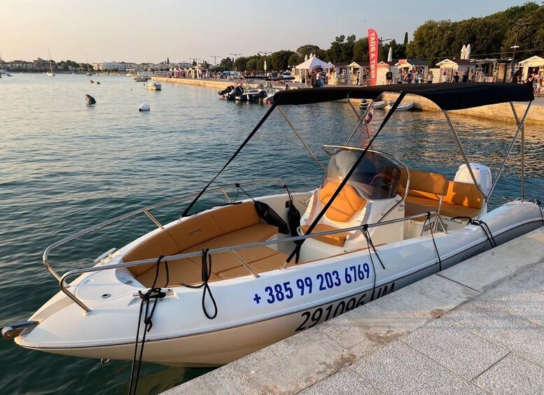Umag: Private tour with speedboat, 2 hours of pure enjoyment 5