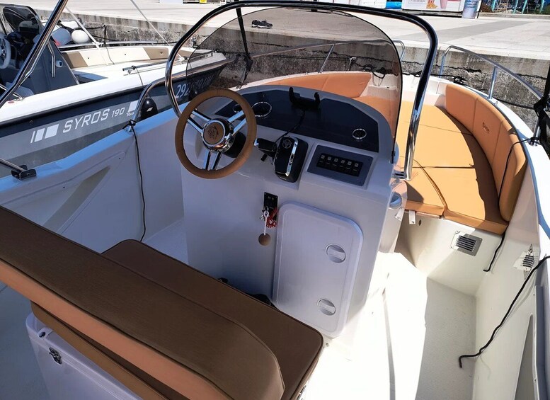 Picture 6 for Activity Umag: Private tour with speedboat, 2 hours of pure enjoyment 2