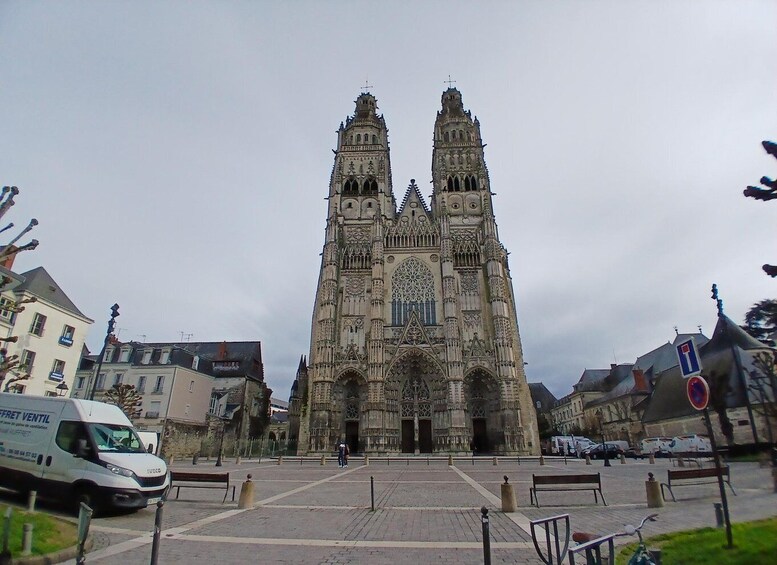Tours: Saint Martin and Middle Ages Walking Tour 1