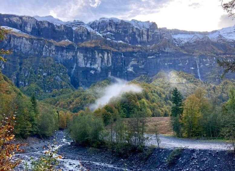 Picture 5 for Activity French Alps Fer-à-Cheval Valley Hiking Tour with Lunch 3