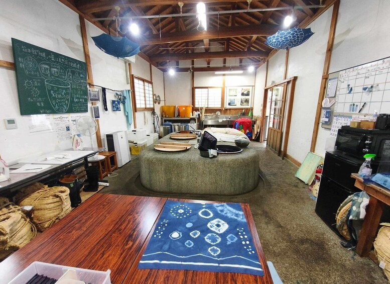 Picture 10 for Activity Nara: Yakushiji Temple, Sweets, and Indigo Dyeing Tour 4