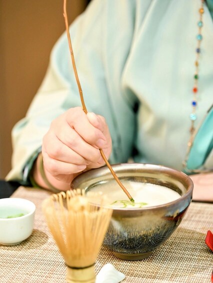 Shanghai: Ancient Whisked Matcha Tea Ceremony 1
