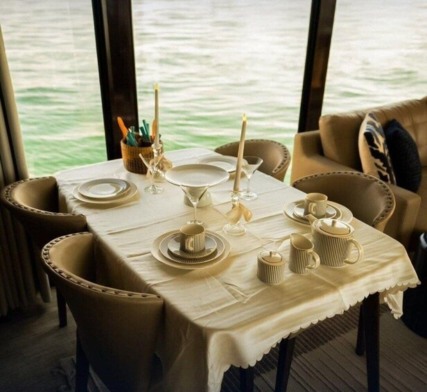 Picture 8 for Activity Luxury Sailing on a Wooden Houseboat in the Red Sea 2