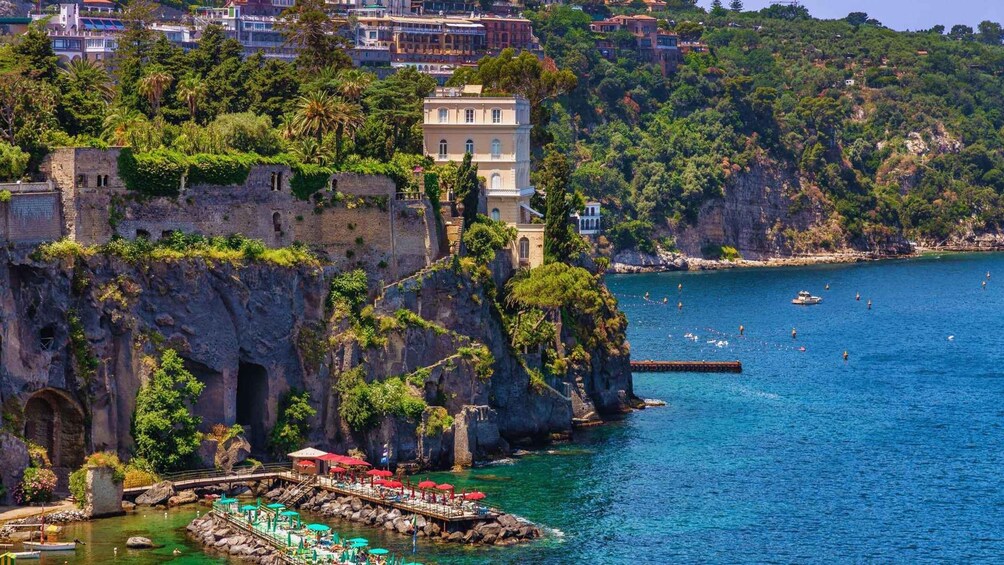 Picture 18 for Activity Castellammare di Stabia: Cooking Class on Boat & Coast Tour 3