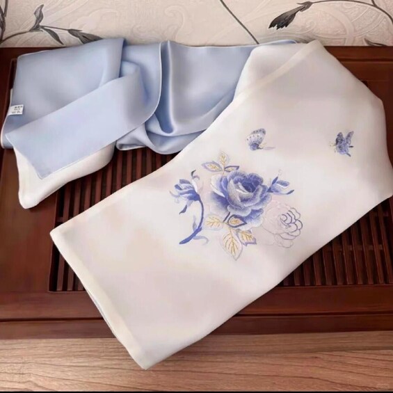 Picture 4 for Activity Suzhou: Su Embroidery & Silk Workshop with Scarf 2