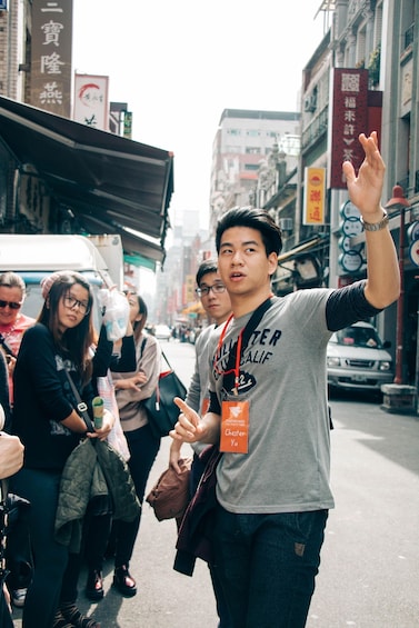 Picture 2 for Activity Vintage Taipei - Best of Taiwan and Sunset Walking Tour 5