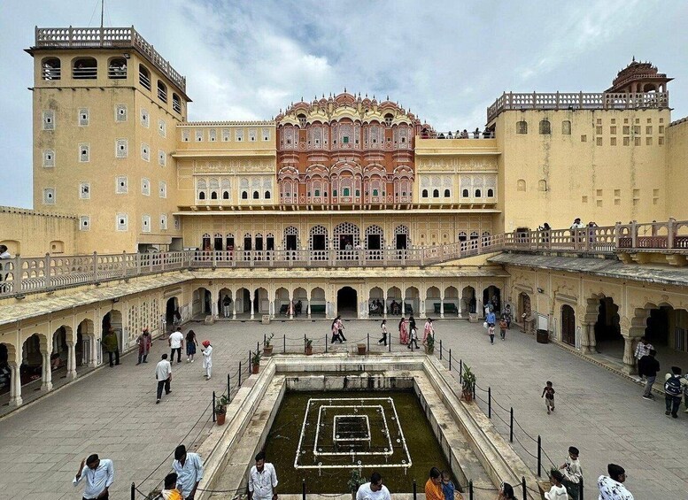 Picture 7 for Activity Jaipur: Instagram-Worthy Photography Tour of Iconic Spots 4