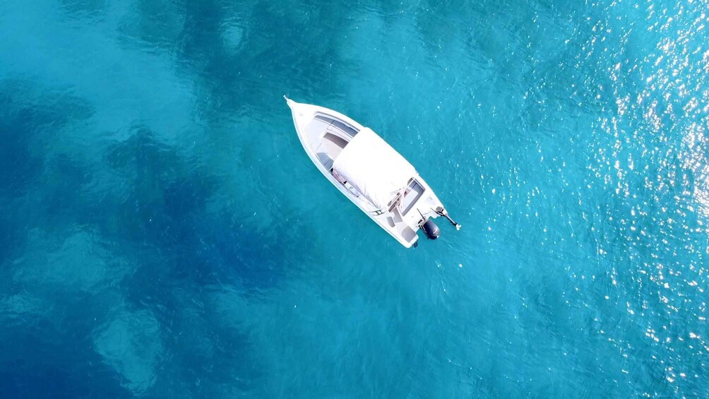 Picture 2 for Activity Athens: All Inclusive Half-Day Cruise with Snacks and Drinks 3
