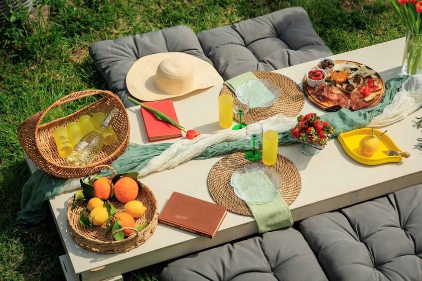 Picture 4 for Activity Greve in Chianti: Chic-Nic Vineyard Picnic 3