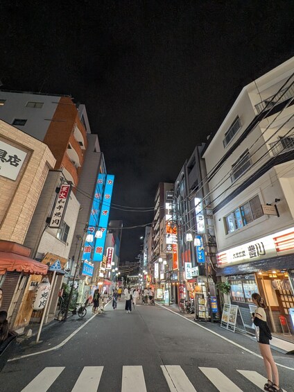 Picture 3 for Activity Tokyo: Otsuka Nightlife Tour with Izakayas, Bars and Snacks 3