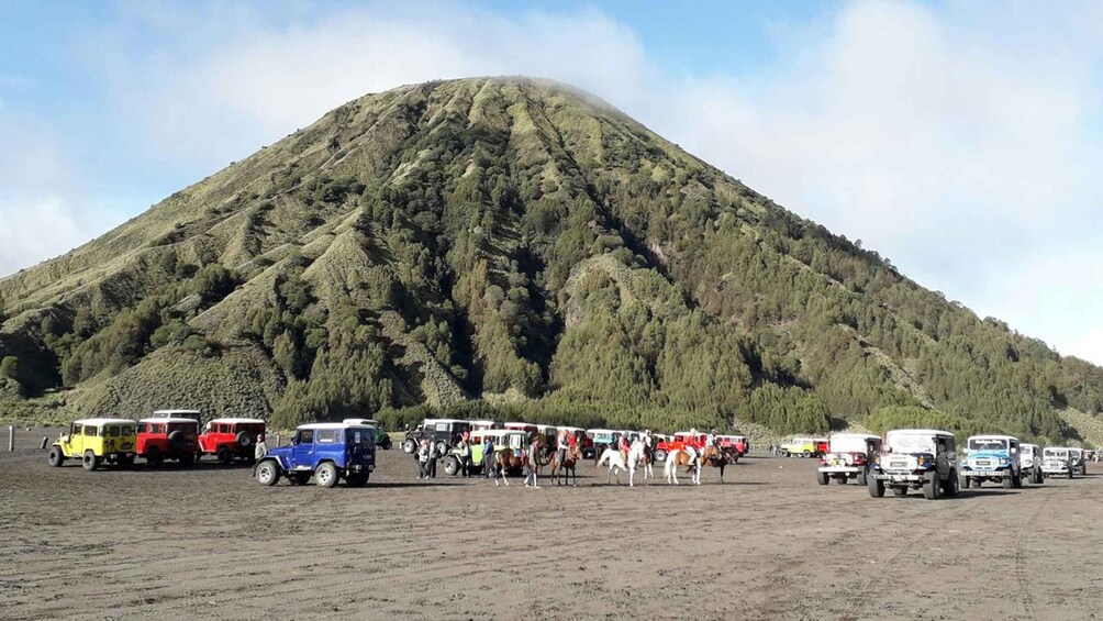 Picture 5 for Activity Mount Bromo Sunrise: Midnight Tour from Malang 3