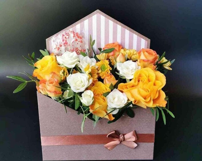 Picture 2 for Activity Leipzig: Flower Box Workshop with Sustainable Floristry 2
