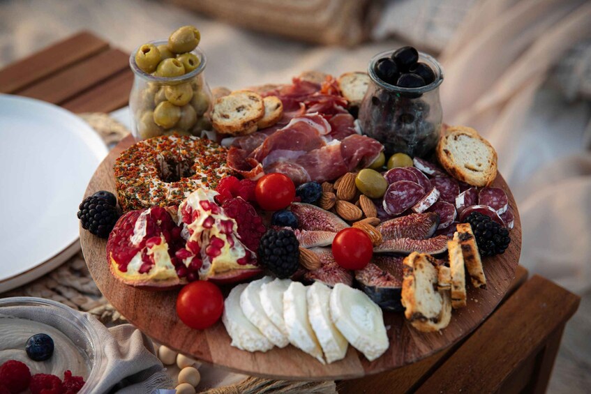 Picture 14 for Activity Marbella: Styled Outdoor Picnic with Tapas. 4