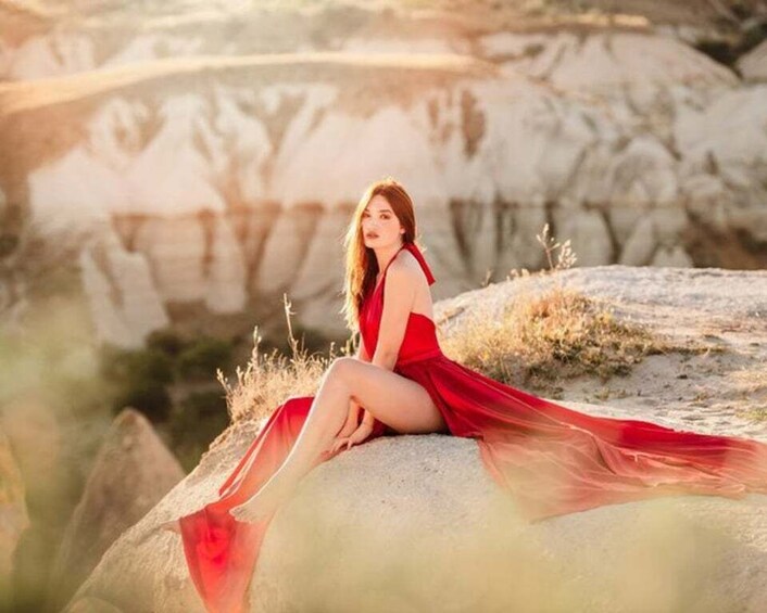 Picture 15 for Activity Cappadocia Sunrise Luxury Flying Dress Shoot Balloons, Reels 5
