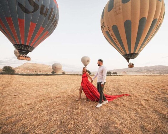 Picture 16 for Activity Cappadocia Sunrise Luxury Flying Dress Shoot Balloons, Reels 5