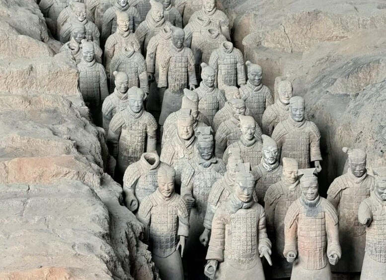 Picture 1 for Activity Xi'an: Terracotta Warriors and Lintong Village Tour 5
