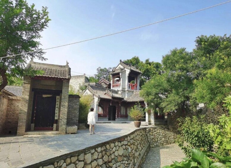 Picture 6 for Activity Xi'an: Terracotta Warriors and Lintong Village Tour 3