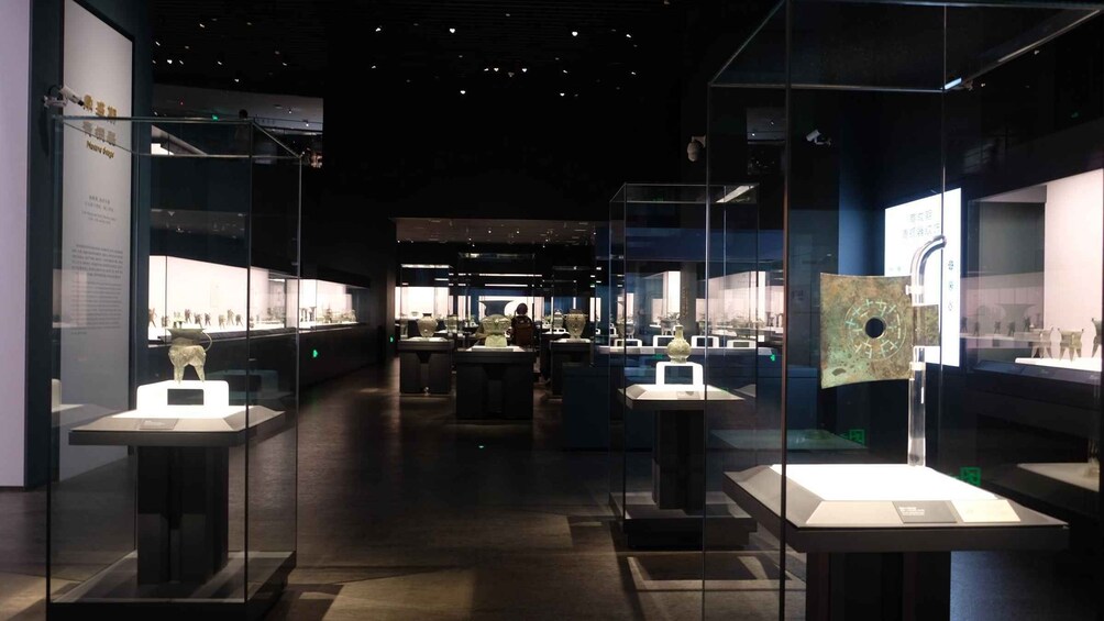 Shanghai Museum East: A Living Dialogue Across Millennia 1