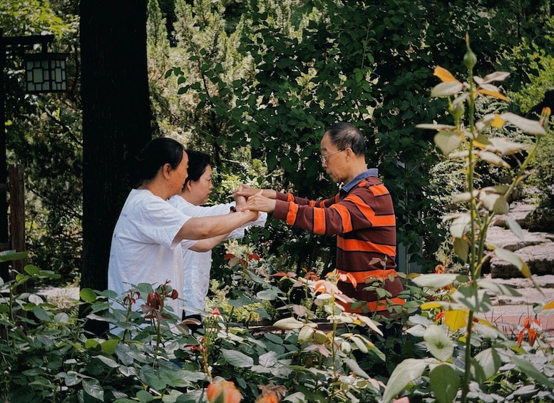Picture 5 for Activity Beijing: Morning Life Tour with Breakfast & Hutong Visit 5