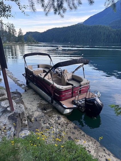 Picture 1 for Activity Vancouver: Private Charter With Captain & Views 3
