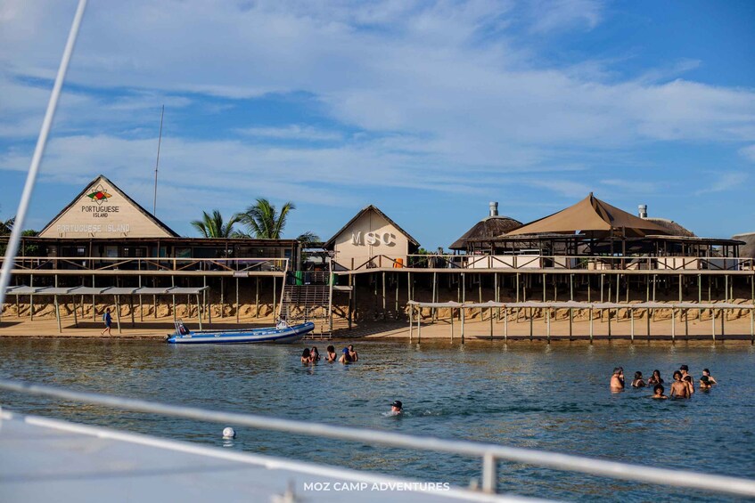 Picture 12 for Activity Maputo: Whale Watching, Day Trip 5