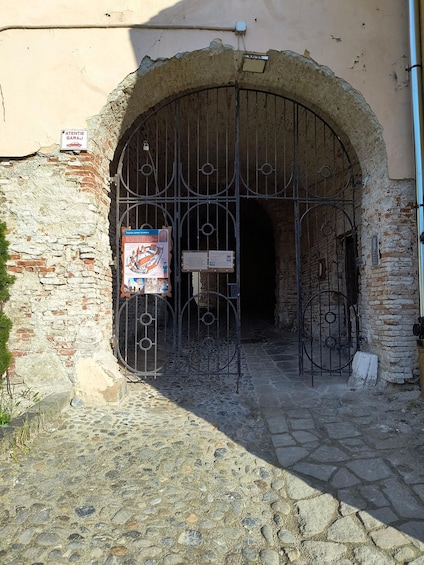 Picture 8 for Activity Saint Margaret luteran church: tour with a heritage student 2