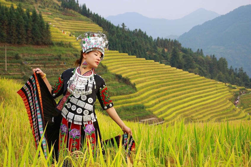 Guilin: Longji Terraces Day Tour with Minority Home Visit 1