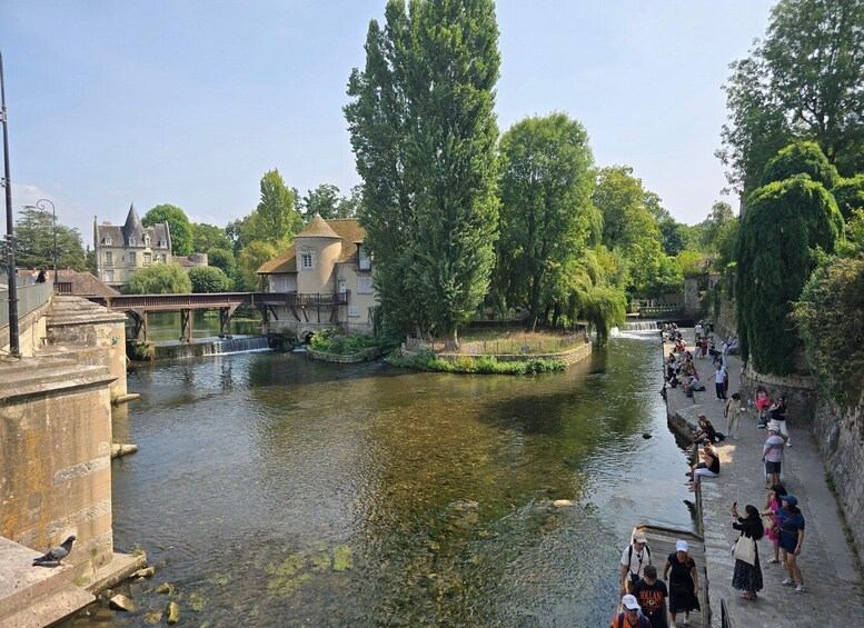 Picture 11 for Activity Fontainebleau, Barbizon and Moret-sur-Loing Trip From Paris 3