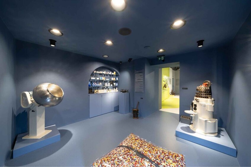 Picture 3 for Activity Rijeka: JGL Pharmacy Museum Guided Tour 5