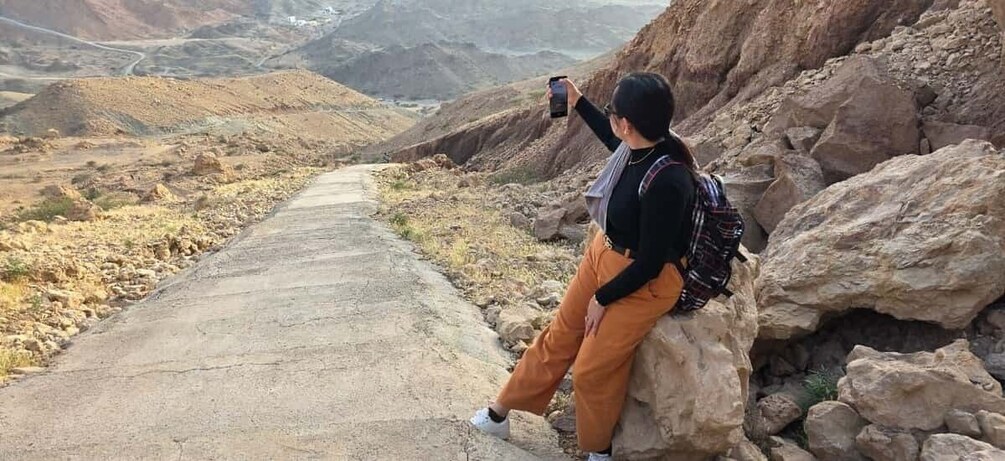 Picture 16 for Activity Muscat: Saal Walk Guided Hike with Sunset & City Views Tour 3