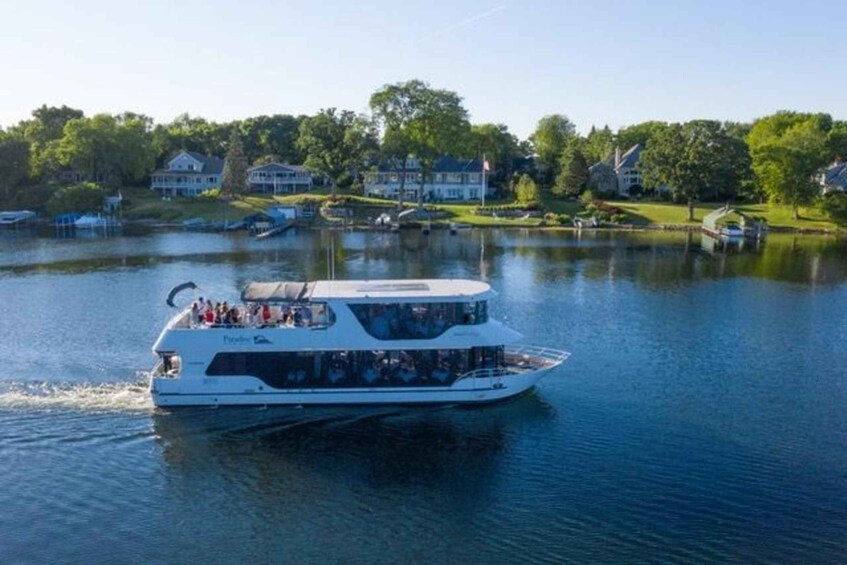 Picture 8 for Activity Minneapolis: Food-Themed Cruises on Mississippi River 2