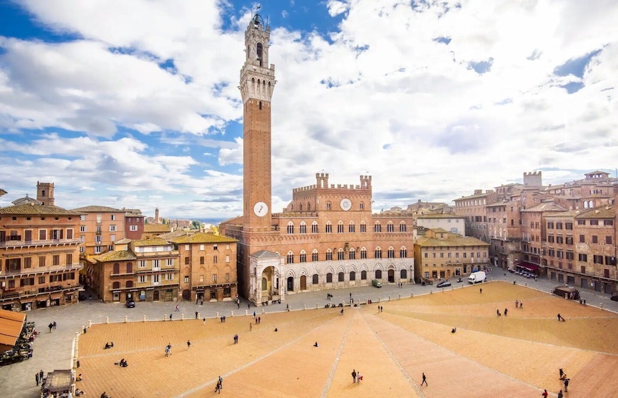Siena: San Gimignano, Monteriggioni & Chianti Day Trip 1