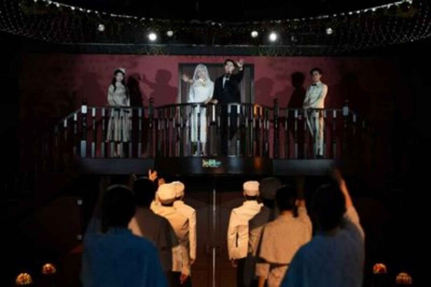 Picture 9 for Activity Wuhan: Hankou Fenghua Royal Dining + Performance Experience 4