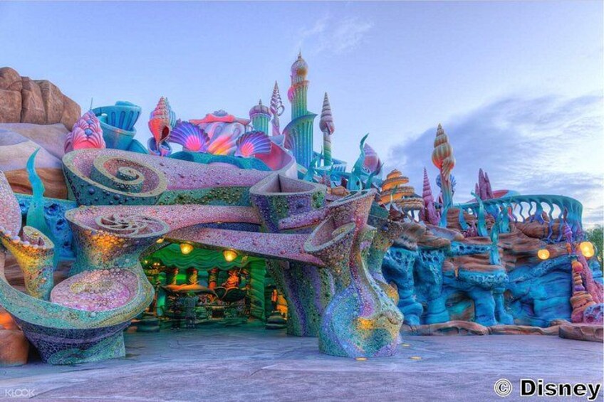 Tokyo Disney Resort Tokyo Disneyland and Tokyo Disney Sea Park 2