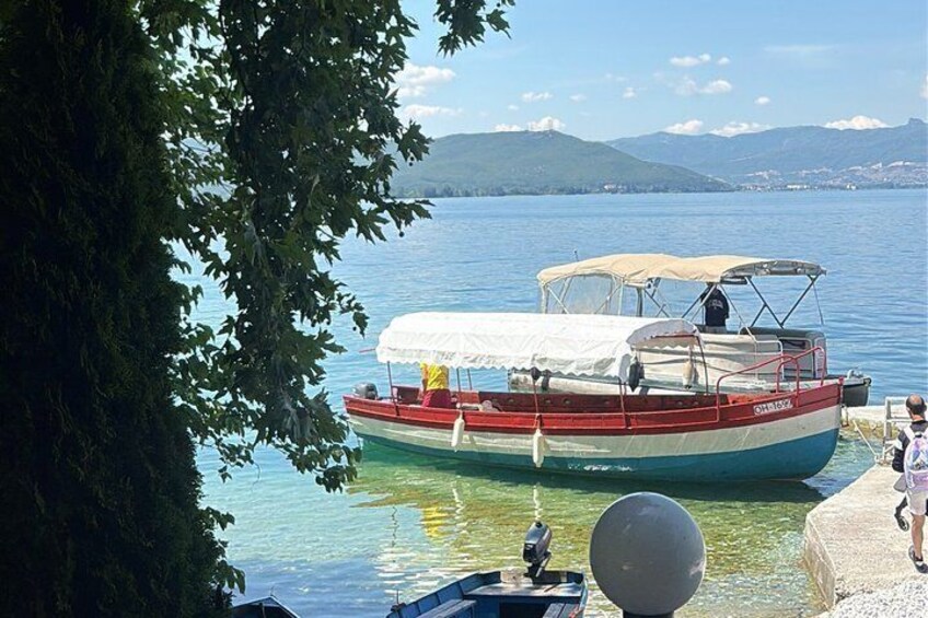 The Ultimate Lake Ohrid Boat Cruise with BBQ & Swim 2